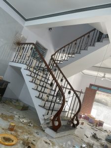 Cầu thang sắt ms44